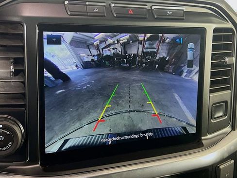 Used 2022 Ford F150 Lariat image 15