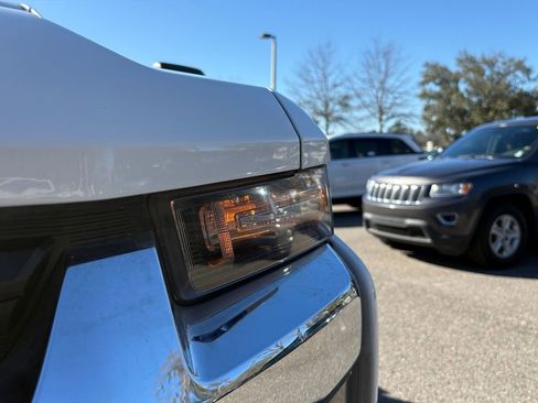 Used 2023 Chevrolet Silverado 2500 LT w/ Convenience Package image 24