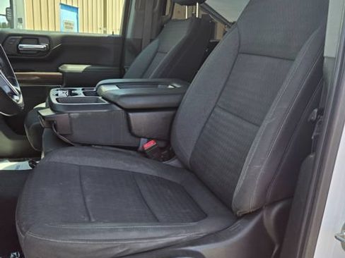 Used 2023 Chevrolet Silverado 2500 LT w/ Convenience Package AWD/4WD image 9