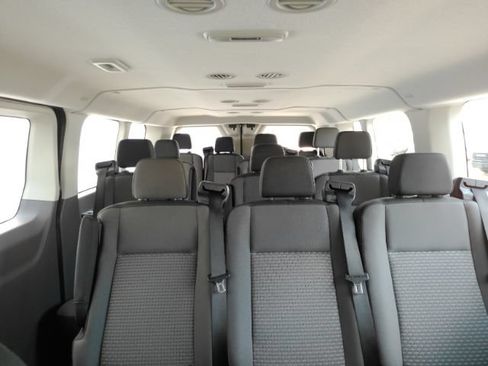 Used 2025 Ford Transit 350 XLT RWD image 26