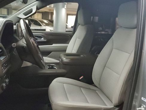Used 2024 Chevrolet Tahoe LS RWD image 18