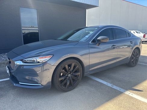 Used 2021 MAZDA MAZDA6 Carbon Edition image 2