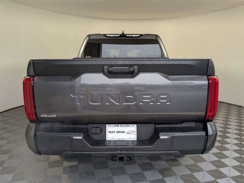 Used 2025 Toyota Tundra SR5 w/ SR5 Premium Package AWD/4WD image 6