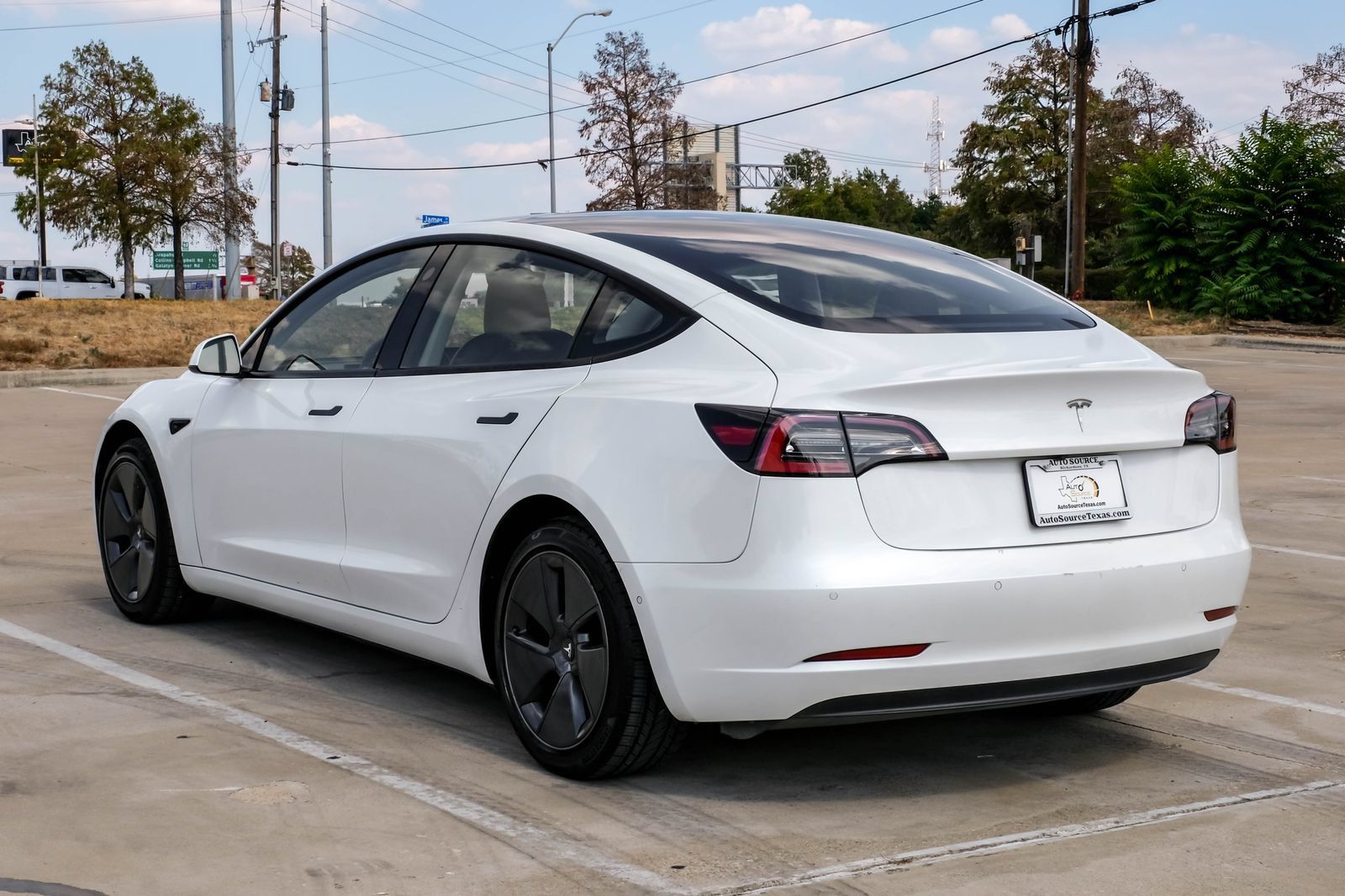 Used 2022 Tesla Model 3 RWD image 14