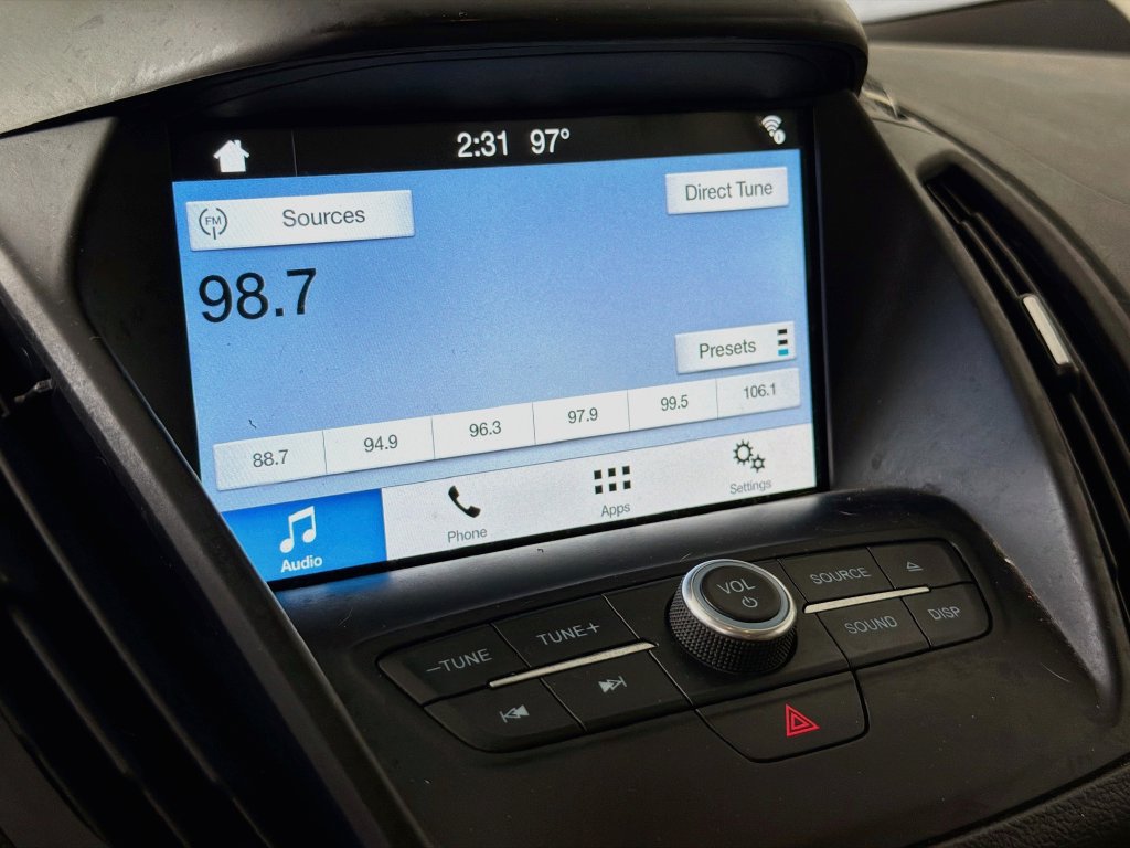 Used 2017 Ford Escape SE w/ Equipment Group 201A FWD image 15
