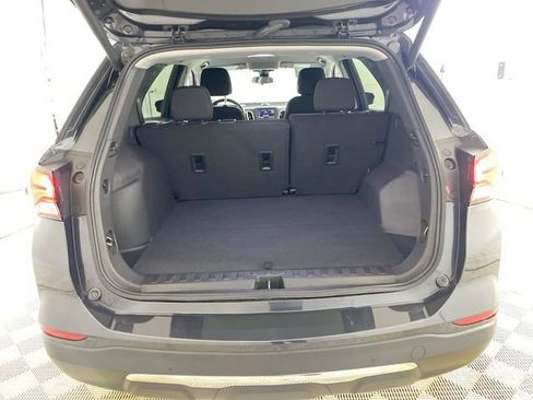 Used 2022 Chevrolet Equinox LT FWD image 30