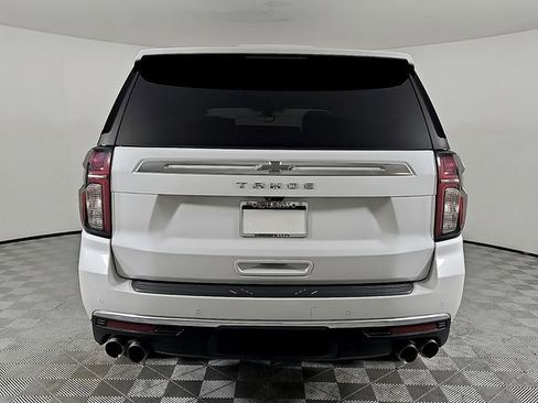 Used 2021 Chevrolet Tahoe High Country w/ Premium Package AWD/4WD image 5