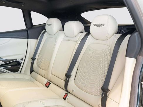 Used 2024 Aston Martin DBX AWD/4WD image 50