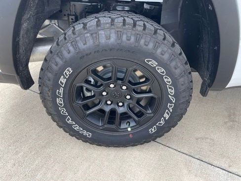 New 2026 RAM 1500 Rebel w/ Rebel Level 1 Equipment Group AWD/4WD image 10