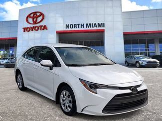Used 2026 Toyota Corolla LE FWD video 1