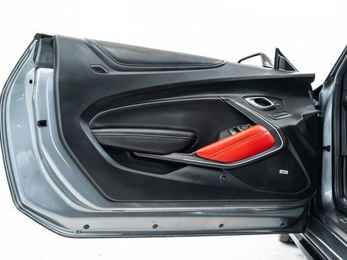 Used 2021 Chevrolet Camaro SS w/ Redline Edition image 15