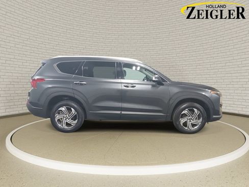 Certified 2023 Hyundai Santa Fe SEL image 4