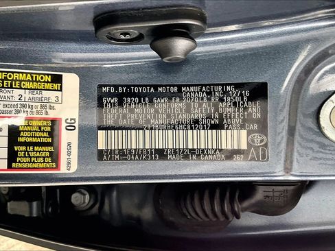 Used 2017 Toyota Corolla LE FWD image 16