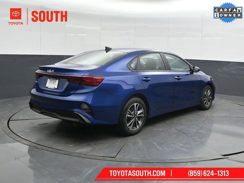 Used 2024 Kia Forte LXS image 2