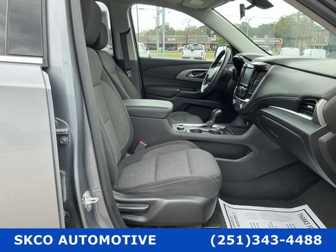 Used 2019 Chevrolet Traverse LS image 13