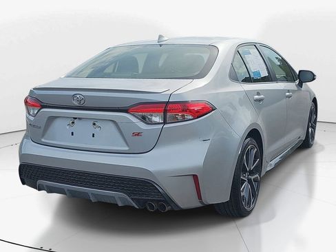 Used 2022 Toyota Corolla SE w/ Carpet Mat Package (TMS) FWD image 6