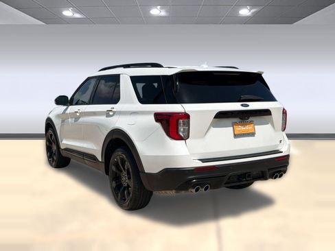 Used 2023 Ford Explorer ST w/ Equipment Group 401A AWD/4WD image 3