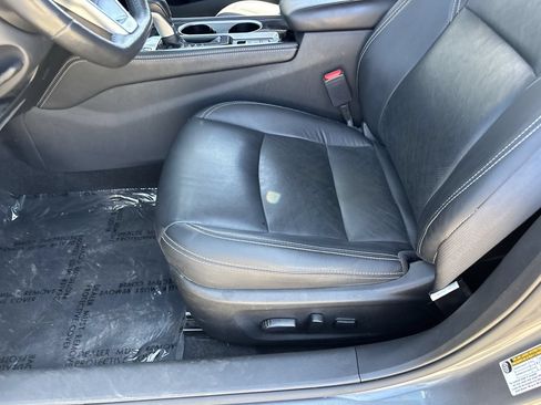 Used 2023 Nissan Altima 2.5 SL FWD image 10
