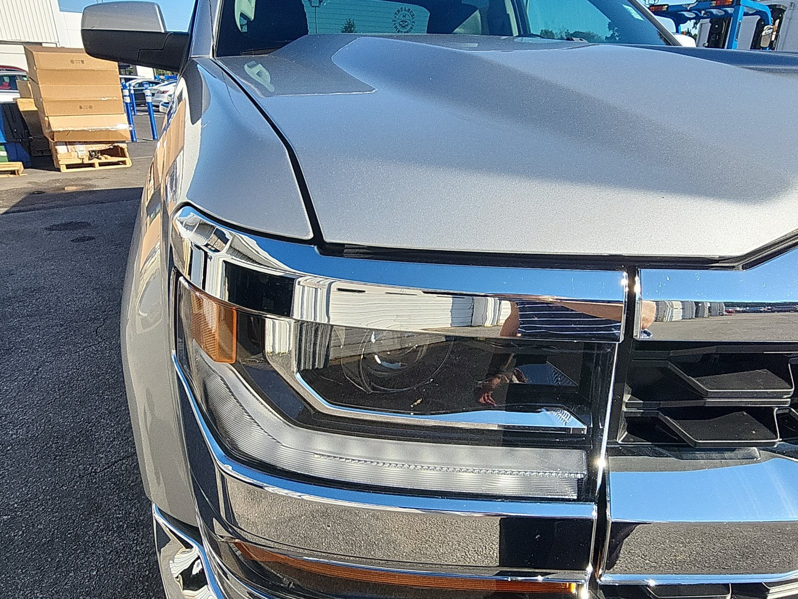 Used 2019 Chevrolet Silverado 1500 LT w/ All Star Edition AWD/4WD image 9