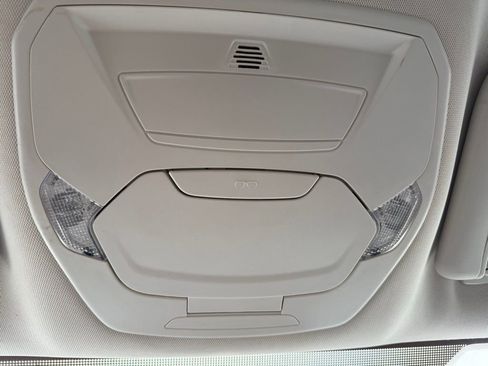 Used 2019 Ford Escape SE AWD/4WD image 17
