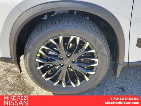New 2026 Nissan Rogue SV AWD/4WD image 7