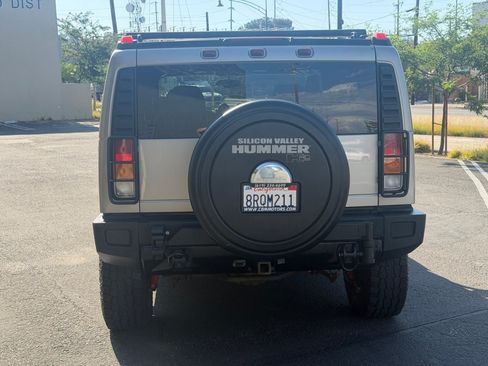 Used 2003 HUMMER H2 w/ Preferred Equipment Group AWD/4WD image 8