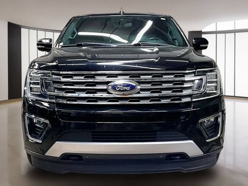 Used 2019 Ford Expedition Limited w/ Special Edition Package AWD/4WD image 3