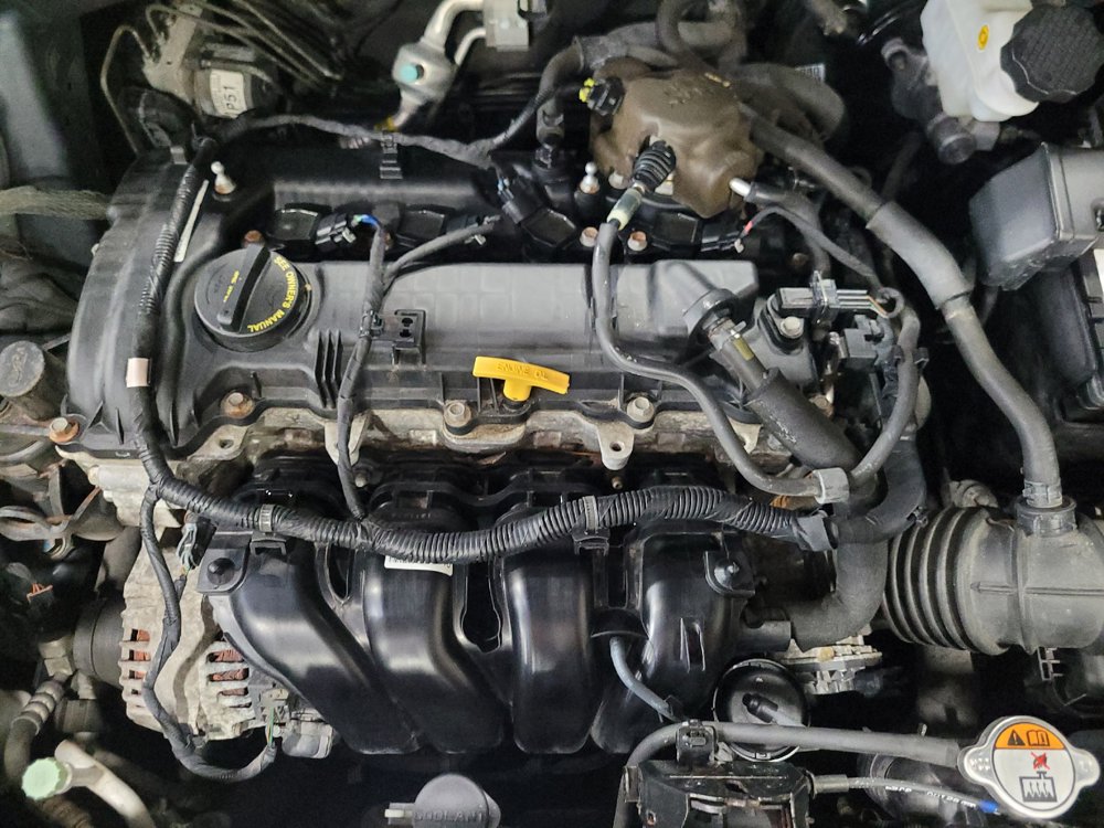 Used 2014 Kia Soul + FWD image 30