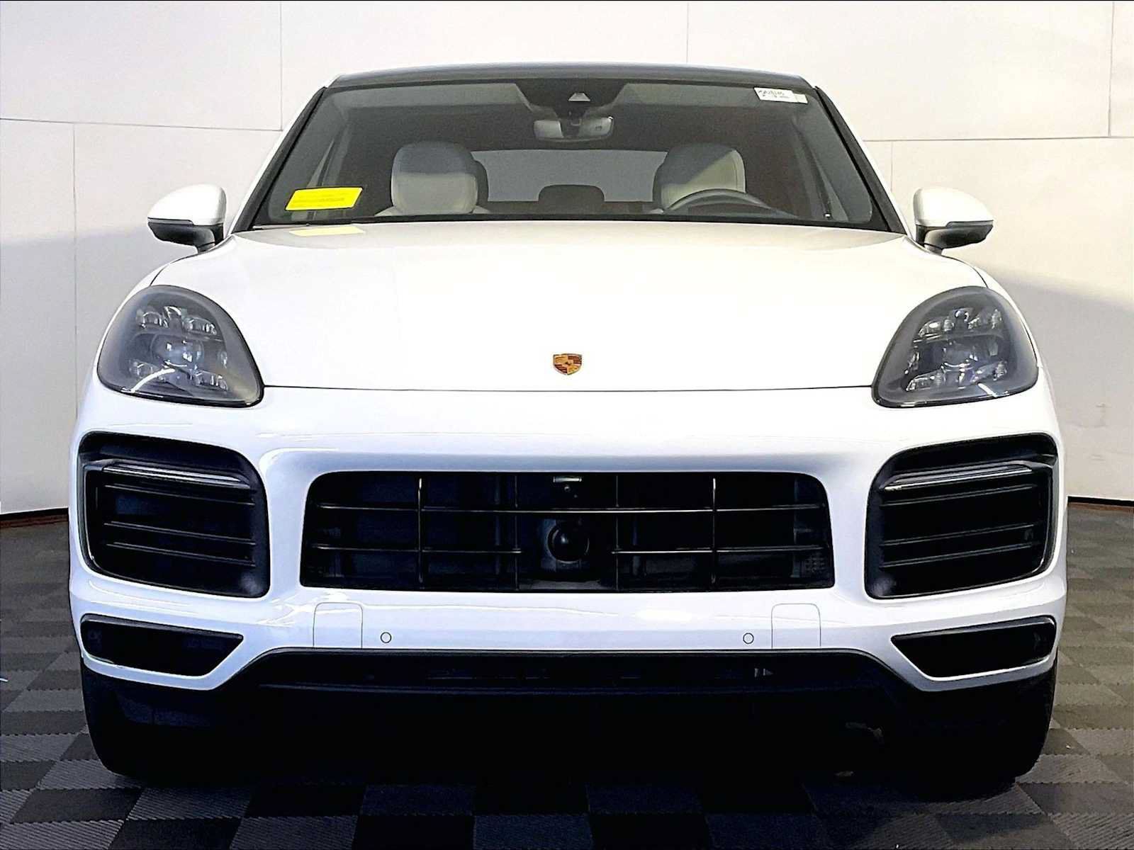Certified 2023 Porsche Cayenne Platinum Edition AWD/4WD image 10