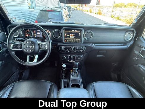 Used 2019 Jeep Wrangler Unlimited Sahara w/ Quick Order Package 24M Moab AWD/4WD image 10