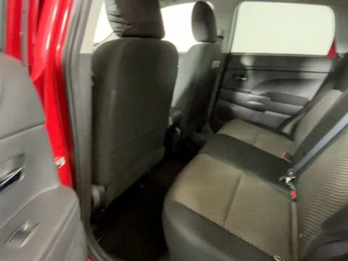 Used 2016 Mitsubishi Outlander Sport ES AWD/4WD image 19