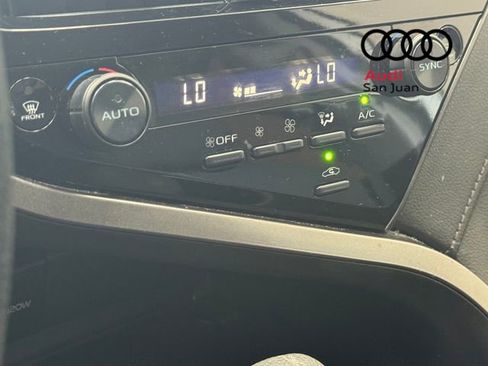 Used 2022 Toyota Camry LE image 4