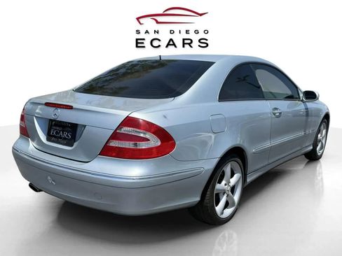 Used 2005 Mercedes-Benz CLK 320 Coupe image 18