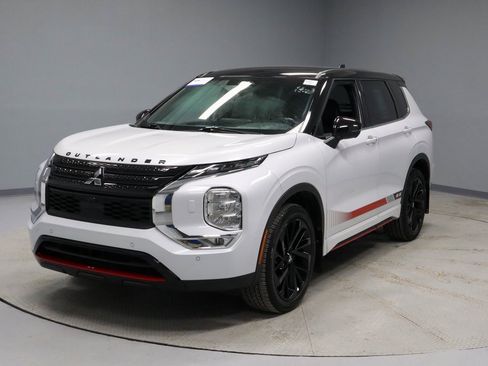 Used 2023 Mitsubishi Outlander Ralliart image 8