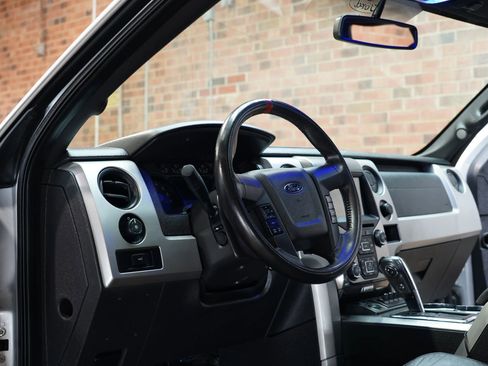 Used 2014 Ford F150 Raptor w/ Equipment Group 801A Luxury image 39