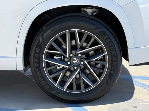 New 2026 Lexus TX 350 AWD image 15