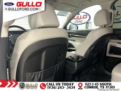 Used 2023 Kia Telluride S AWD/4WD image 16