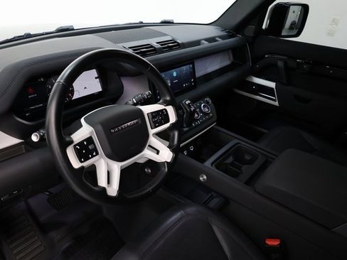 Used 2023 Land Rover Defender 110 SE image 79