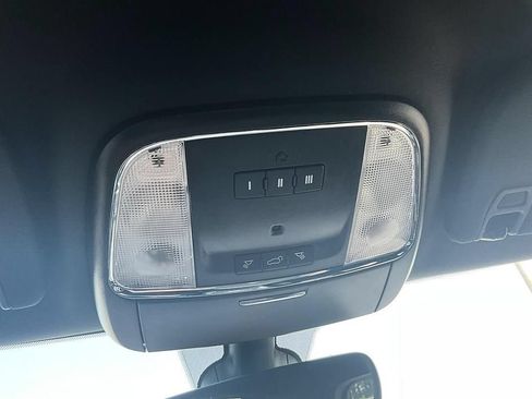 Used 2017 Jeep Grand Cherokee Altitude AWD/4WD image 28