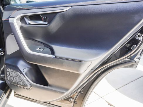 Used 2024 Toyota RAV4 Adventure image 28