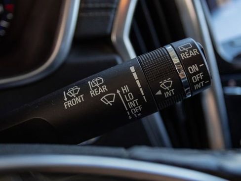 Used 2015 Cadillac SRX Luxury w/ Driver Awareness Package image 13