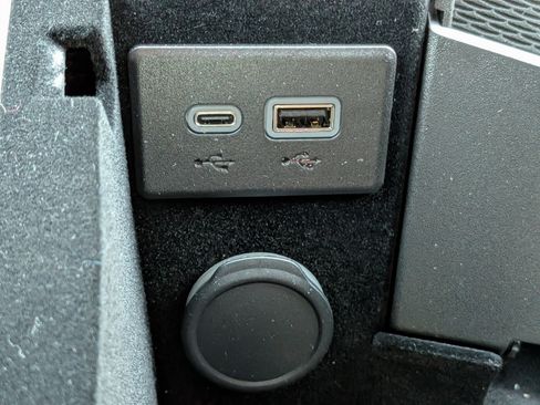 Certified 2025 Cadillac CT5 Sport RWD image 27