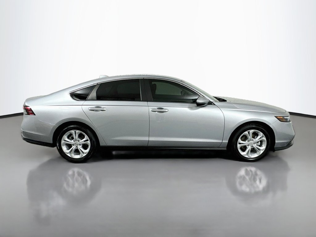 Certified 2024 Honda Accord LX image 4