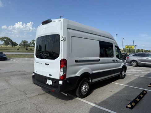 Used 2024 Ford Transit 250 148 High Roof AWD image 3