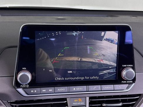 New 2025 Nissan Altima 2.5 SR image 14