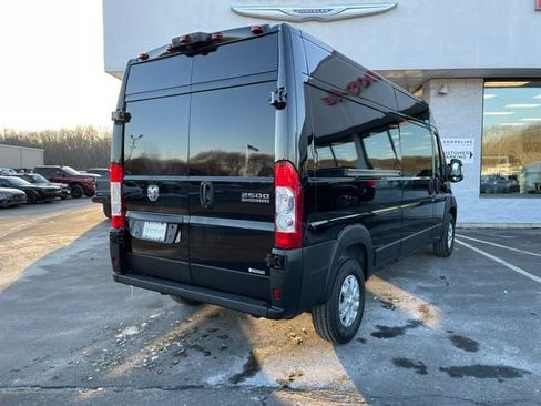 New 2026 RAM ProMaster 2500 w/ Quick Order Package 22G SLT FWD image 5