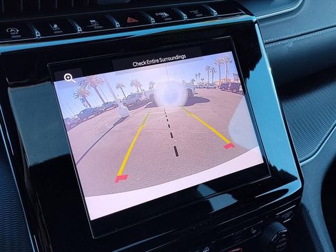 Used 2023 Jeep Grand Cherokee L Laredo image 19