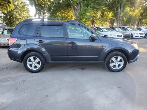 Used 2011 Subaru Forester 2.5X AWD/4WD image 8