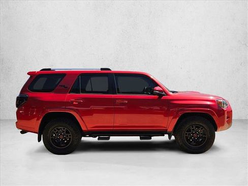 Used 2018 Toyota 4Runner TRD Off-Road Premium image 4
