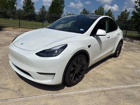 Used 2022 Tesla Model Y Performance AWD/4WD image 8